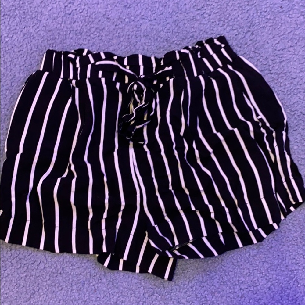 Striped Tie up Summer Shorts